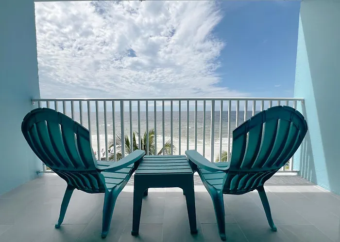 Lani Kai Island Resort (Adults Only)